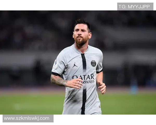 足球巨星群英荟萃 盘点全球足坛顶尖球员的风采与成就