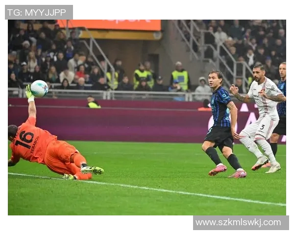 意甲知名足球球星遭遇突发抢劫震惊足坛警方全力展开调查