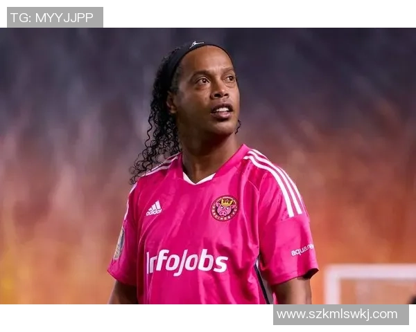 肥胖球星也能闪耀绿茵场 盘点几位体型偏胖但依旧出色的足球天才 肥胖球星也能闪耀绿茵场 盘点几位体型偏胖但依旧出色的足球天才